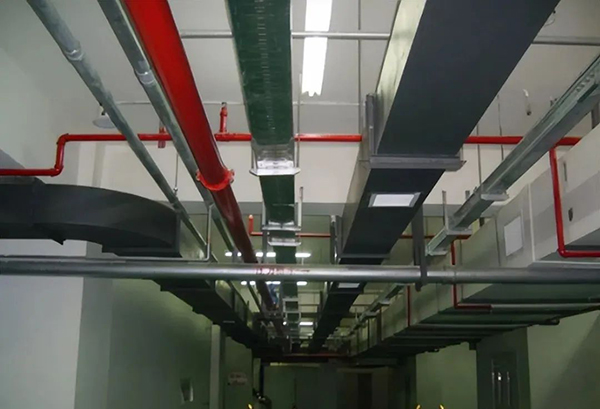 消防和非消防配電線路為何不能共用防火槽盒？原因是什么？