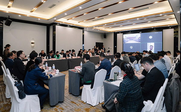 全國消防標準化技術委員會滅火劑分技術委員會標準審查會日前在成都召開